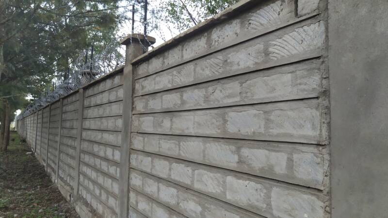 Install an electric fence in Kenya for your home
